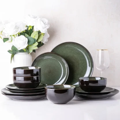 Minimalist Shiny Dish Set - Image 5