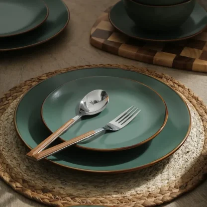 Modern Simple Round Dish Set - Image 4