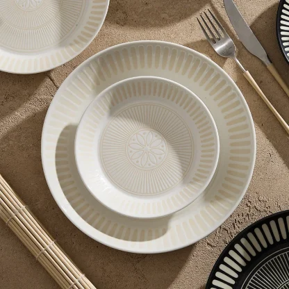 Simple Shallow Round Dish Set - Image 2