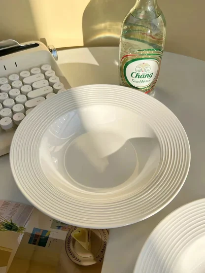 Circular Deep White Dish Set