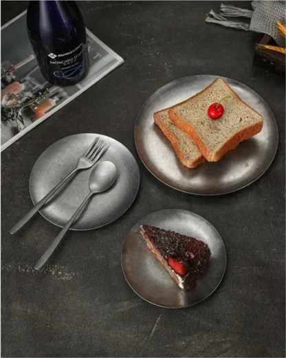 Metallic Round Dish Set - Image 5