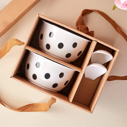 Round Polka Dot Print Dish Set - Image 4