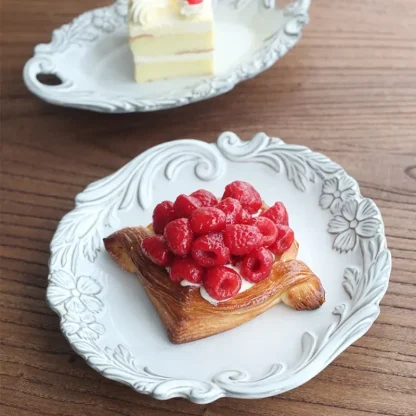 Creative Floral Embossed Dish Set - Image 4